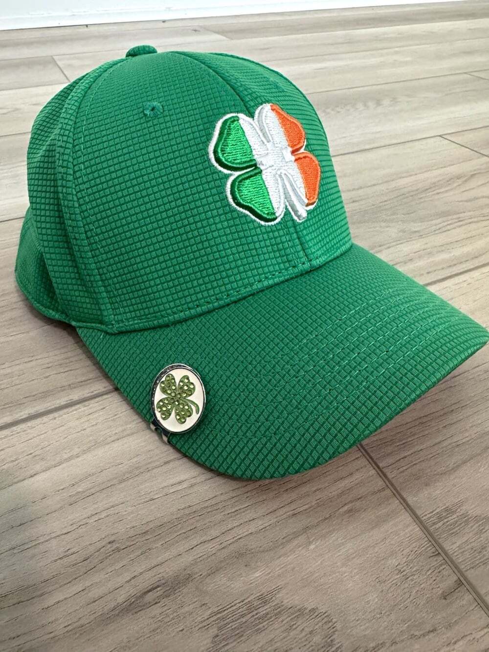 Black Clover Live Lucky Ireland Flag Golf Hat Fitted L/XL Green Irish + Marker